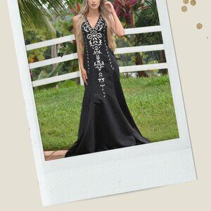 ✨ Stunning Black Formal Gown – Size 3/4